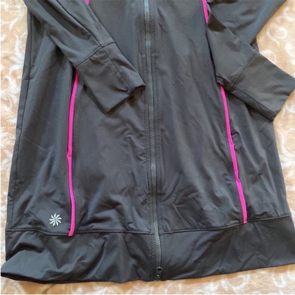 Athleta Spinnaker Long Sun Jacket Gray Asphalt/ Hot Pink Size XS - Picture 6 of 7